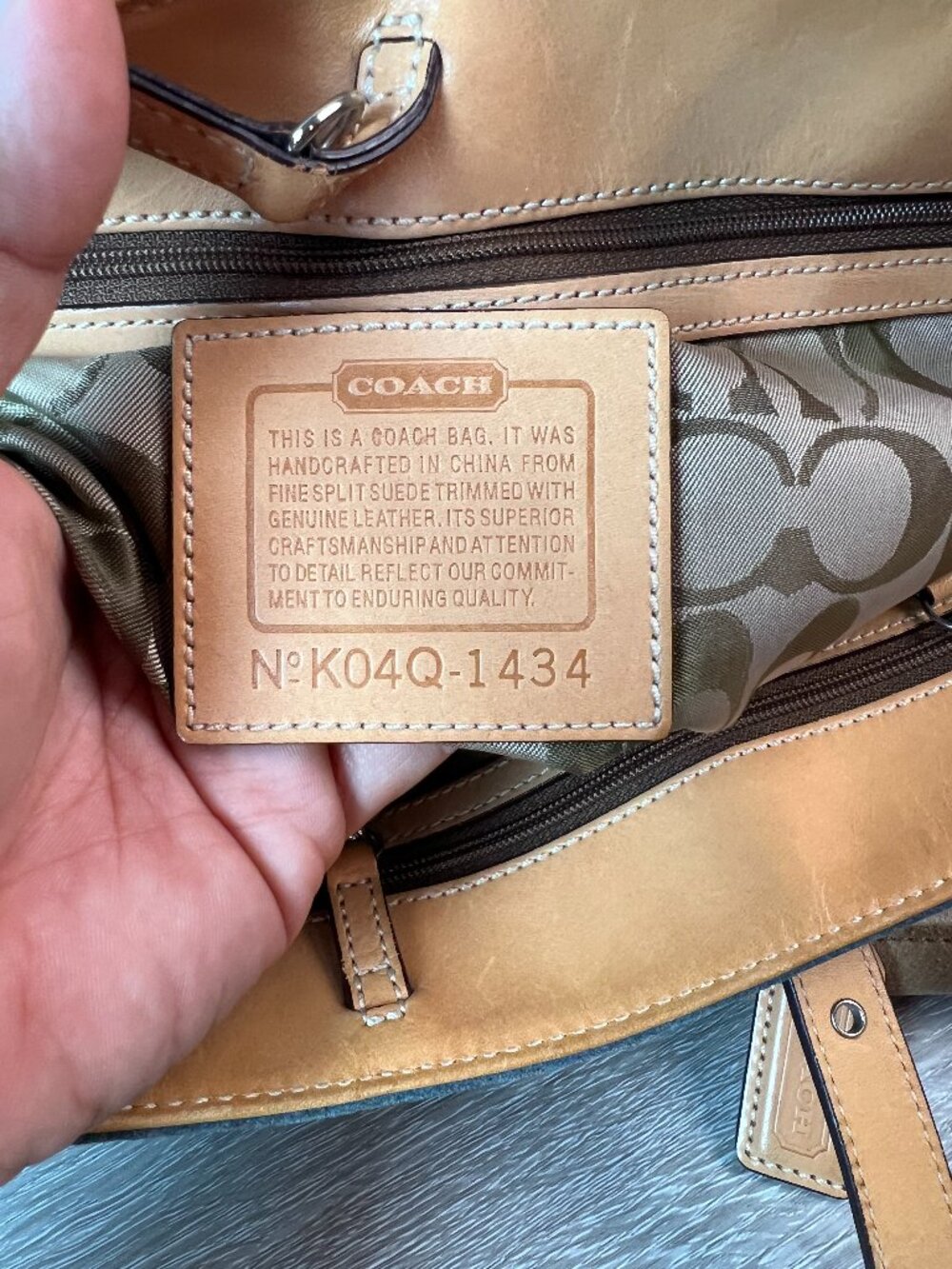 rare Coach Limited Edition Large Wave Multicolor Suede Gallery Tote Bag 1434 - Picture 7 of 7